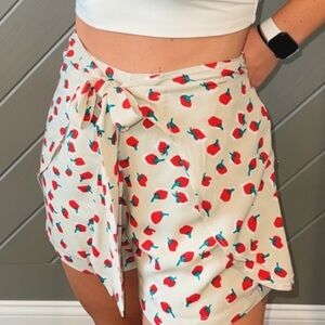 Adorable Tomato Wrap Shorts